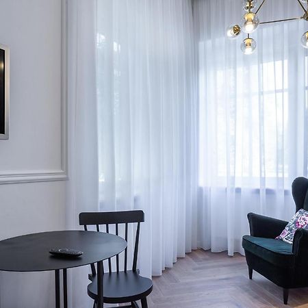 Apartman Otokar โอซีเยก ภายนอก รูปภาพ