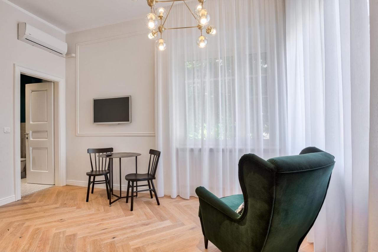 Apartman Otokar โอซีเยก ภายนอก รูปภาพ