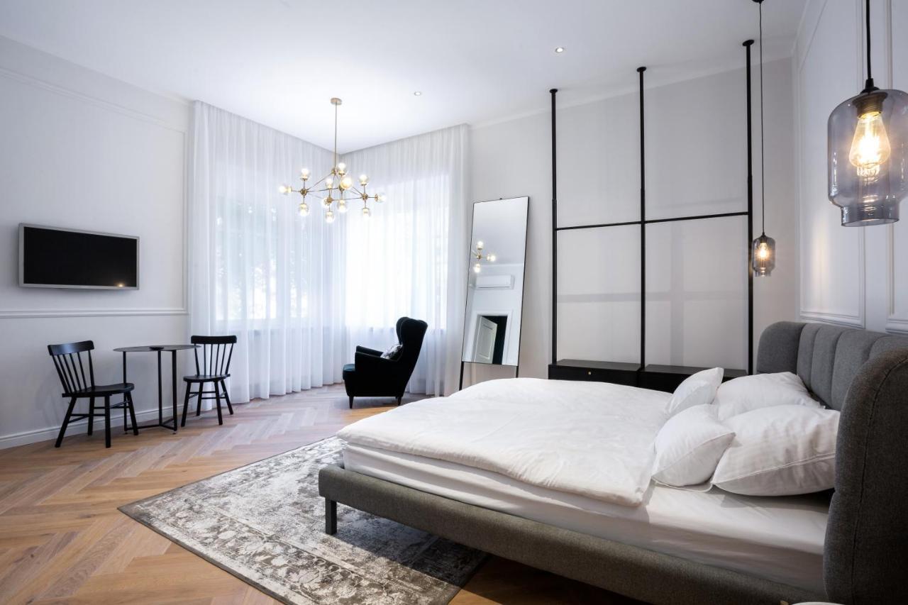 Apartman Otokar โอซีเยก ภายนอก รูปภาพ